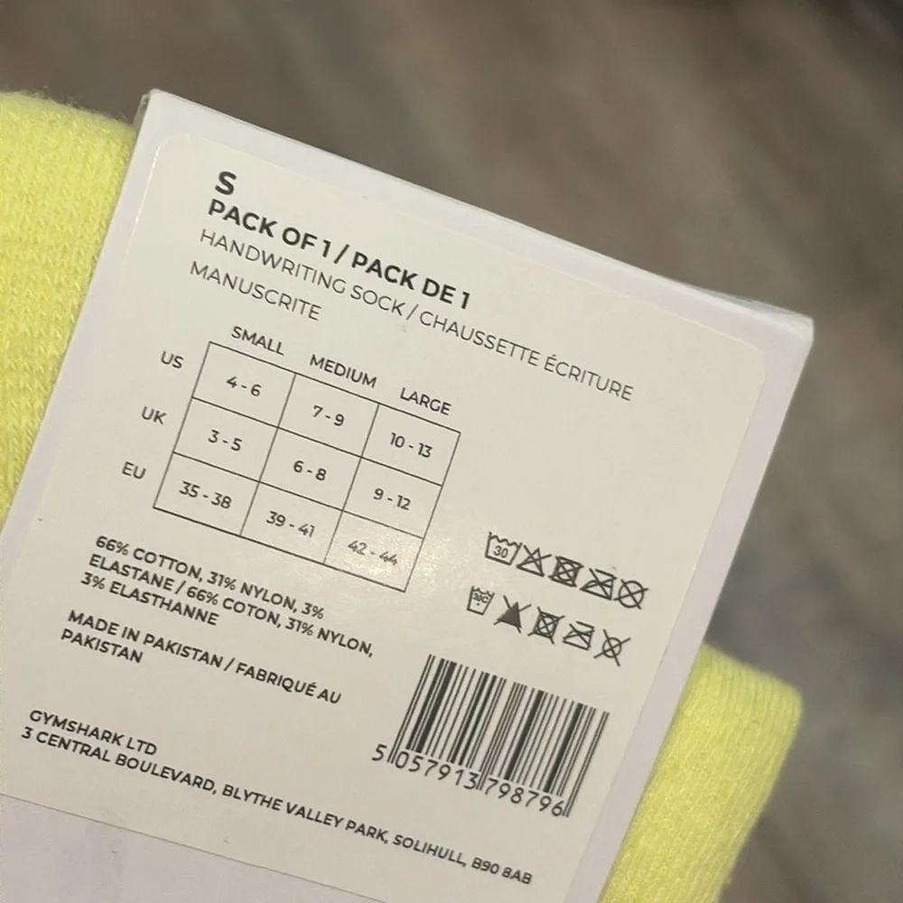 GymShark Neon Crew handwriting socks Small 4-6 NEW